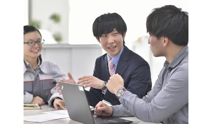 Astemoが外国人留学生を採用する理由