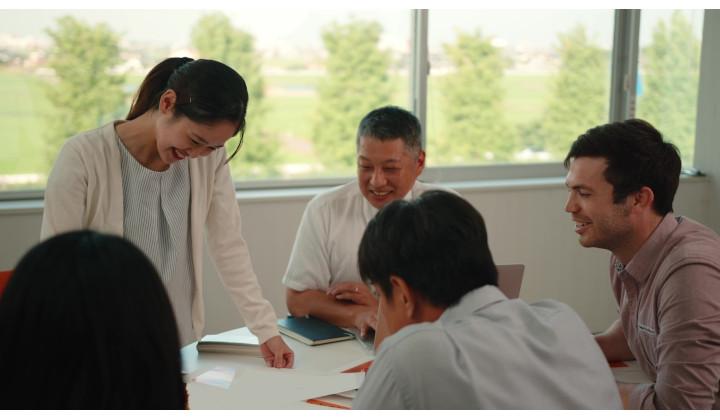 亀田製菓が留学生を採用する理由