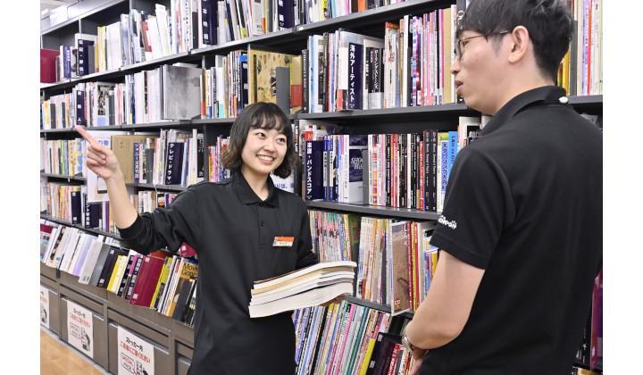 先輩外国人留学生の紹介～新卒入社Zさん（中国出身）～